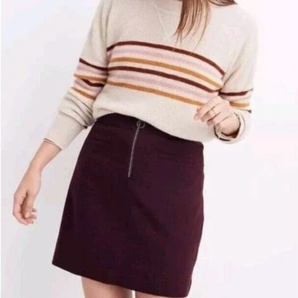 Elegant Burgundy Skirt - Picture 1 of 5